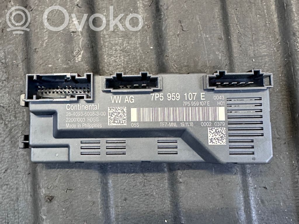 Porsche Macan (95B) Tailgate/trunk control unit/module 