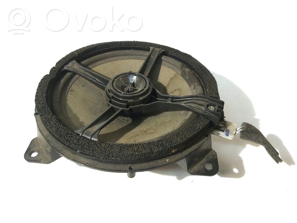 Volvo S60 Takaoven kaiutin 