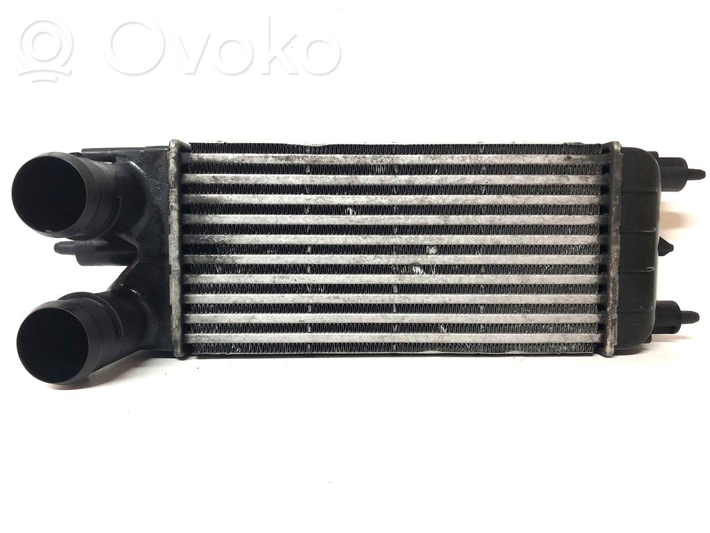 Peugeot 508 Intercooler radiator 