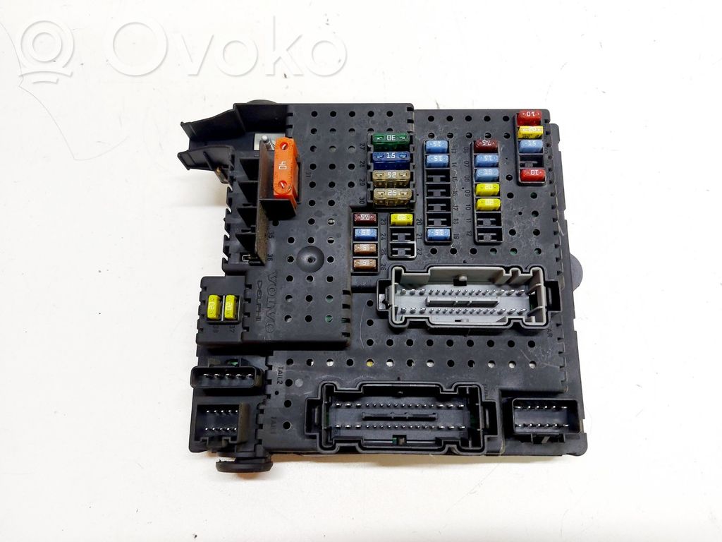 Volvo V70 Sulakemoduuli 
