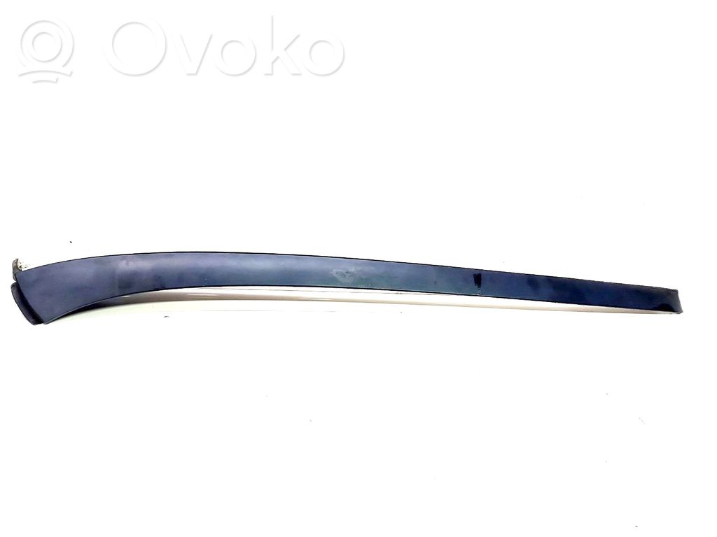 Seat Altea XL Windshield trim 