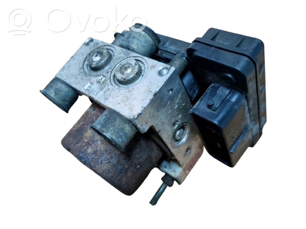 Mitsubishi Outlander ABS bloks 