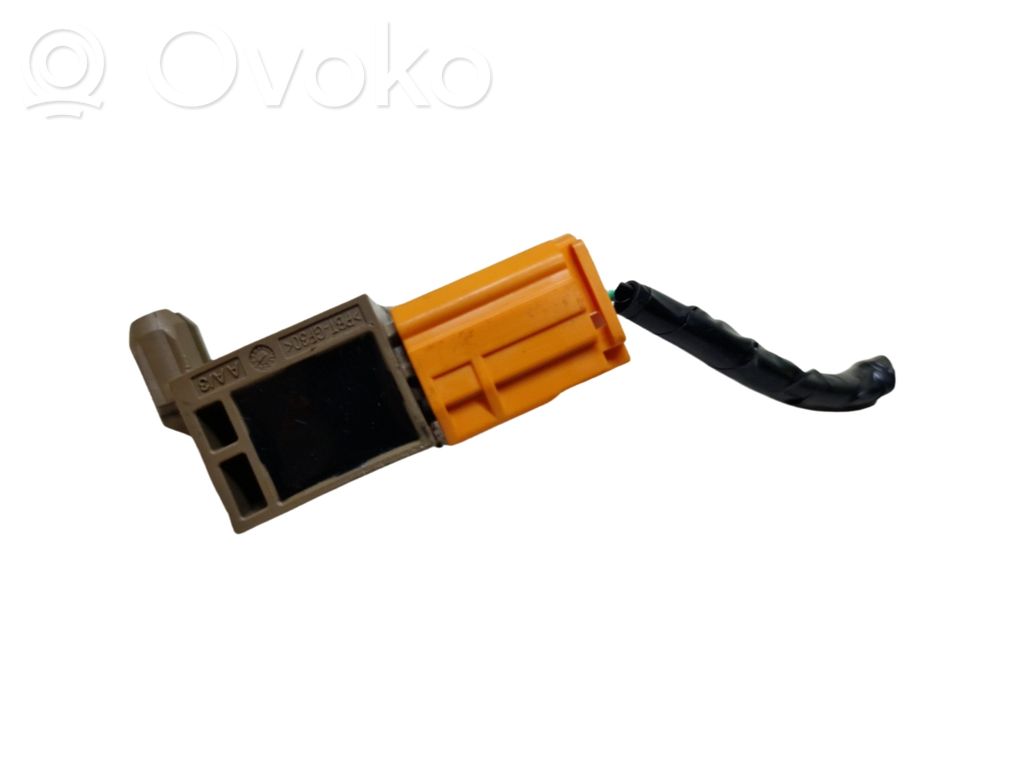 Airbagsensor Crashsensor Drucksensor   KD4557KC0