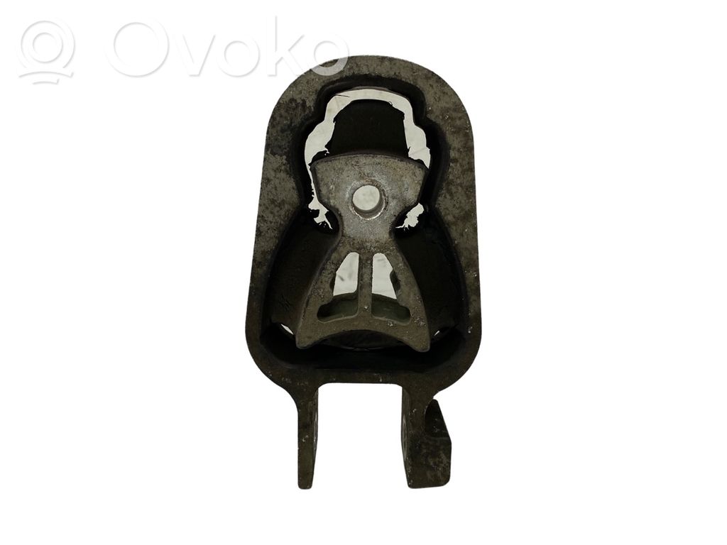Engine mount bracket   8G916P082BA