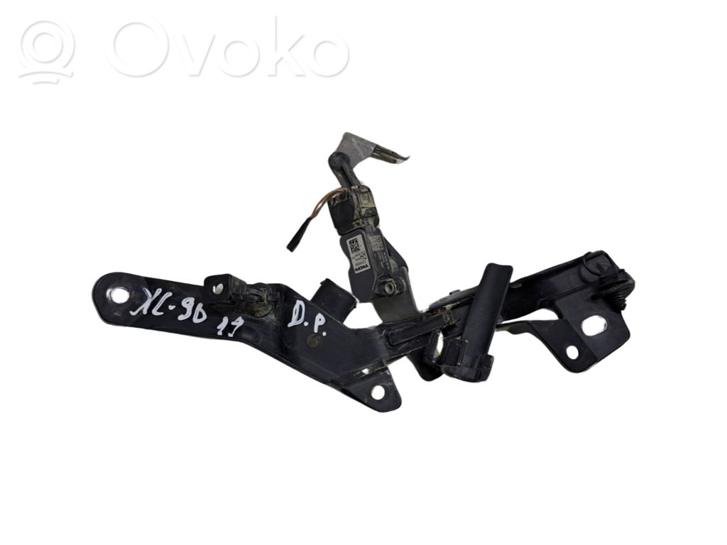 Volvo XC90 Headlight/headlamp level sensor 