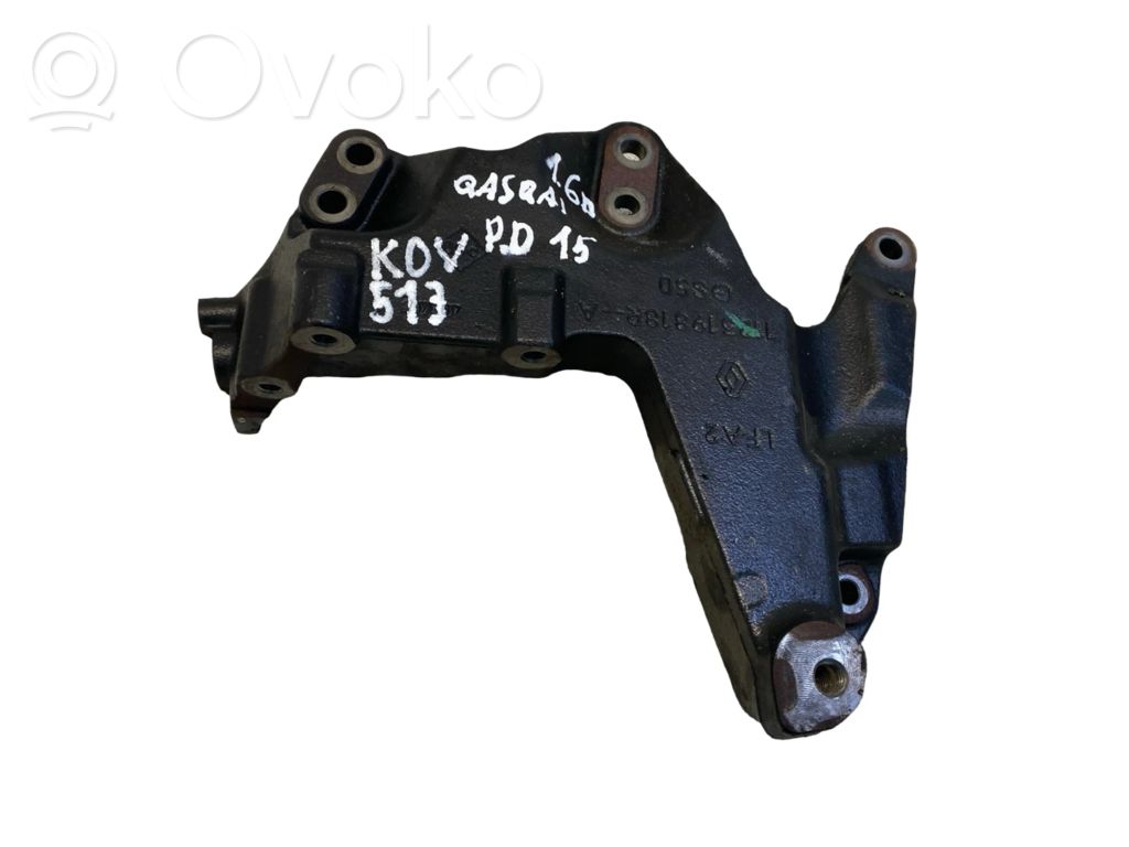 Nissan Qashqai Łapa / Mocowanie silnika 