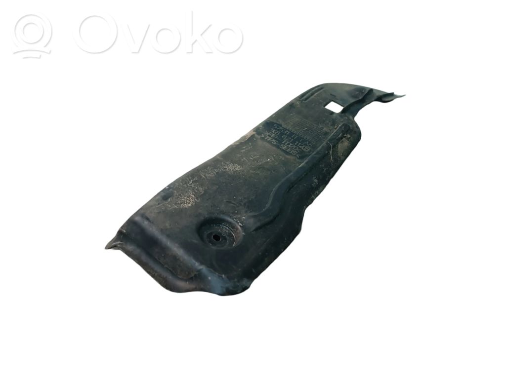 Volkswagen Scirocco Fender end trim 