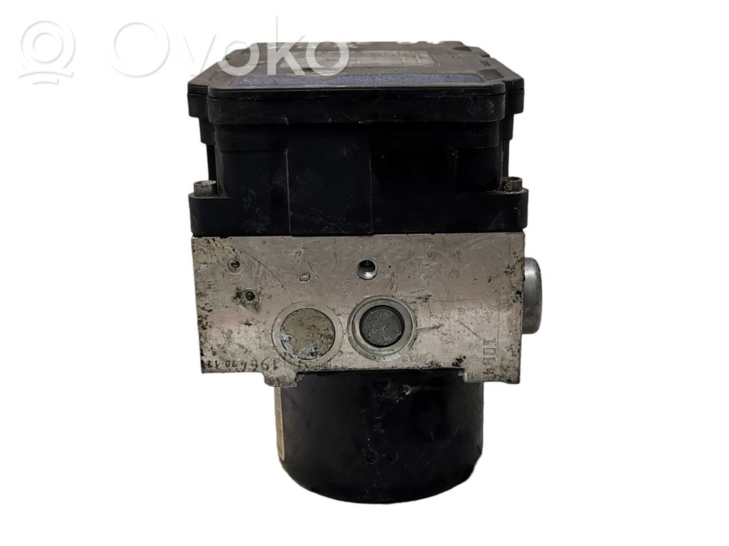 Volvo XC70 ABS Pump 