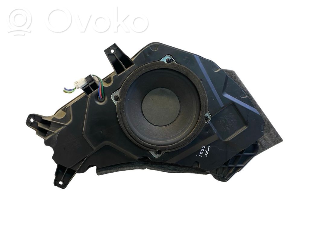 Hyundai ix35 Altavoz subwoofer 
