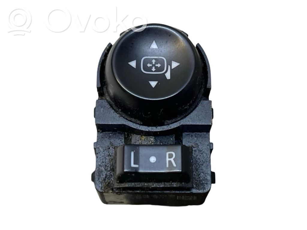 Opel Astra K Wing mirror switch 