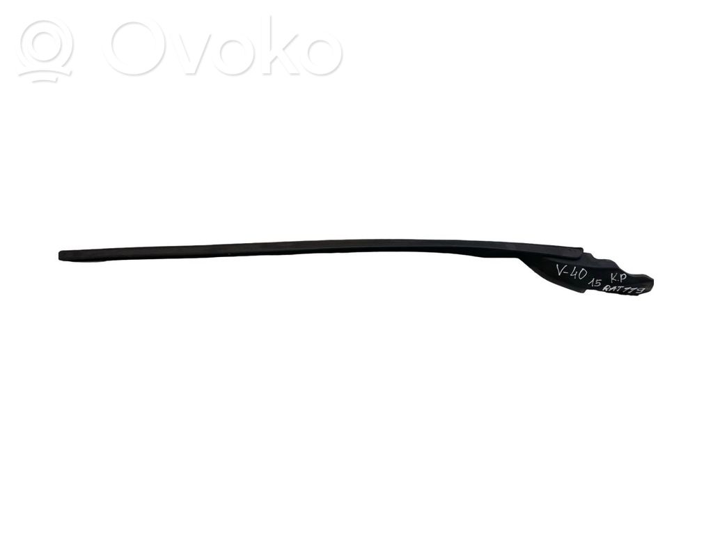Volvo V40 Cross country Windshield trim 