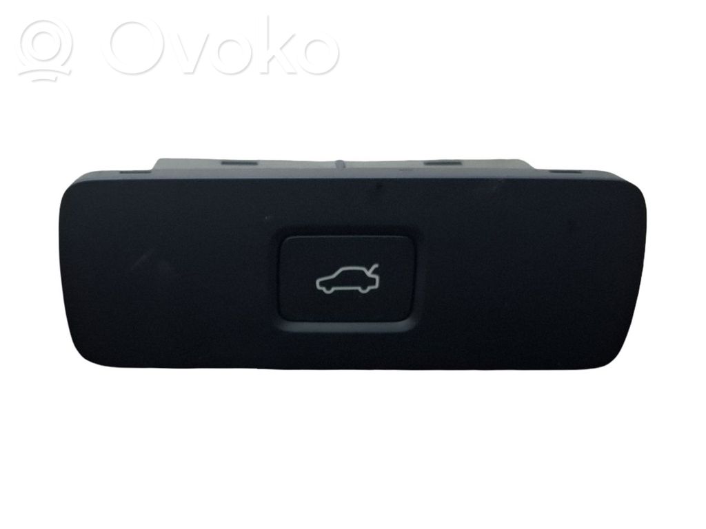 Volvo XC60 Tailgate opening switch 