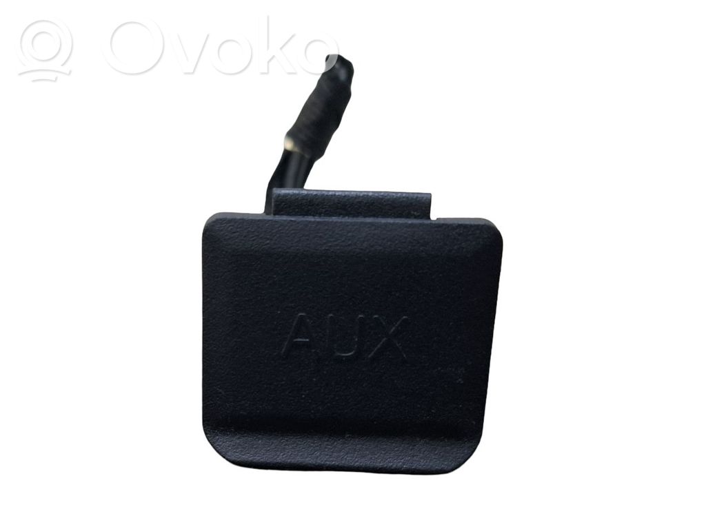 Opel Mokka AUX in-socket connector 