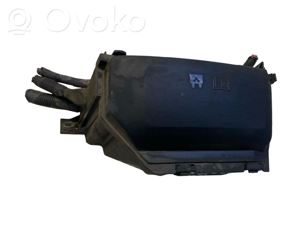 Ford S-MAX Fuse box set 