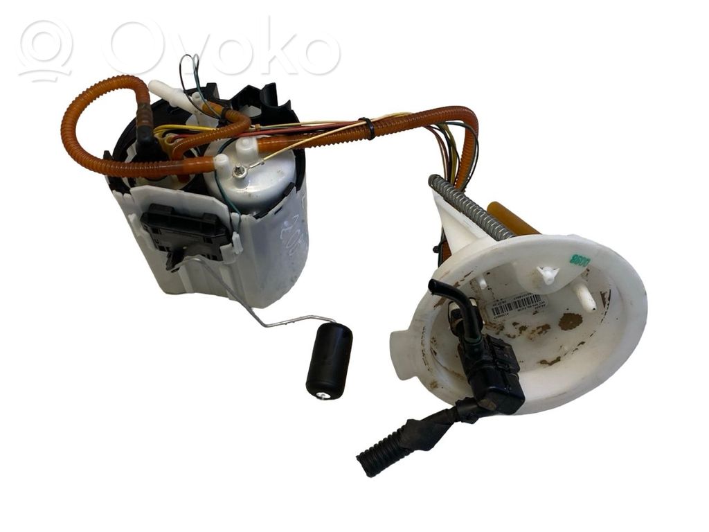 Bomba interna de combustible   31355907