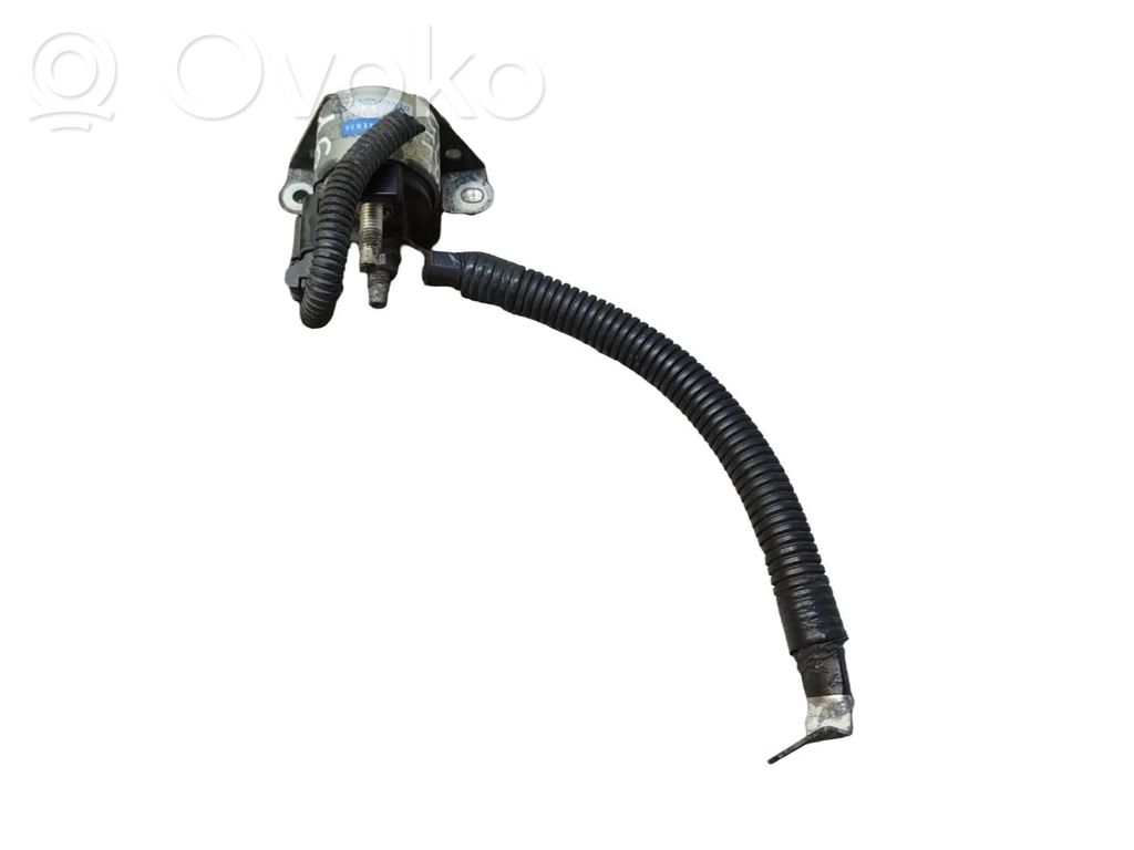 Nissan X-Trail T32 Ignition-blocking relay 