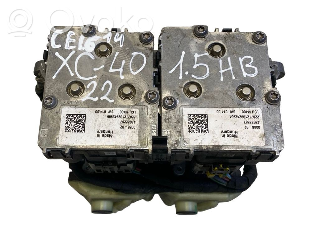 Volvo XC40 Cuerpo de válvula de la caja de cambios de la transmisión 