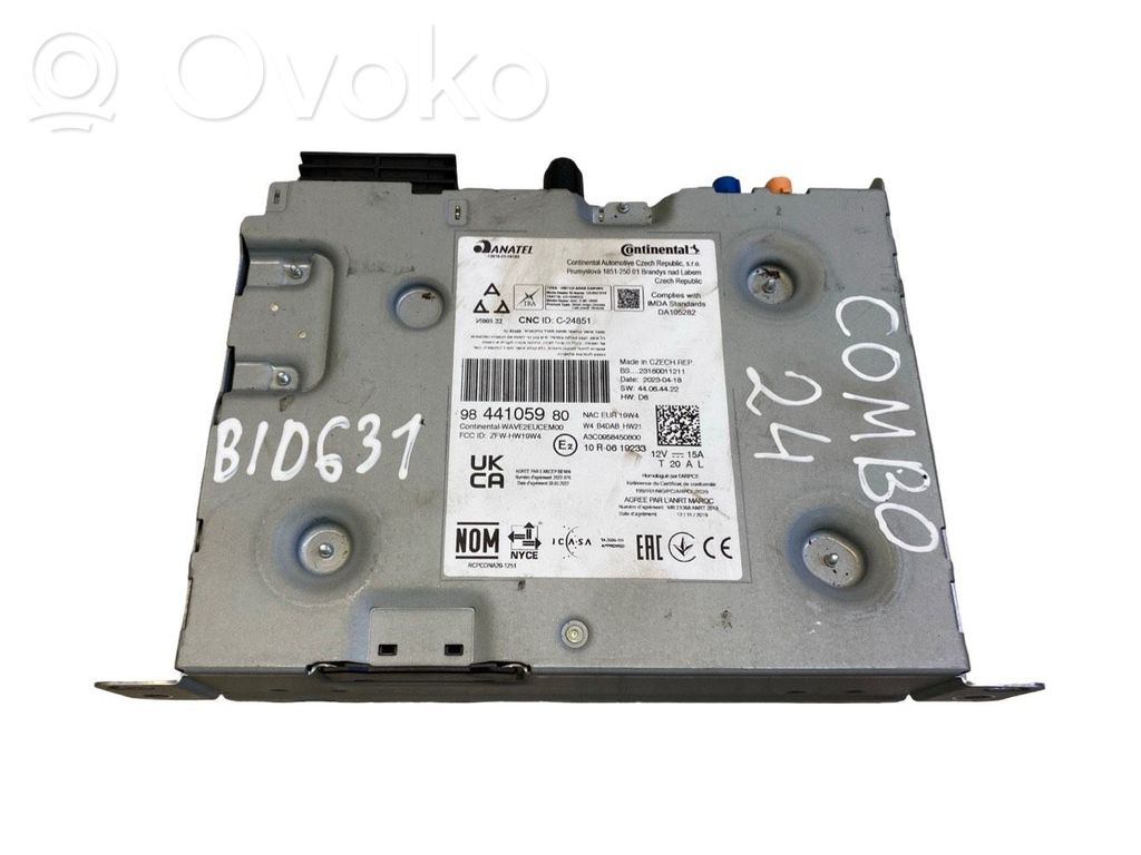 Opel Combo E Panel / Radioodtwarzacz CD/DVD/GPS 
