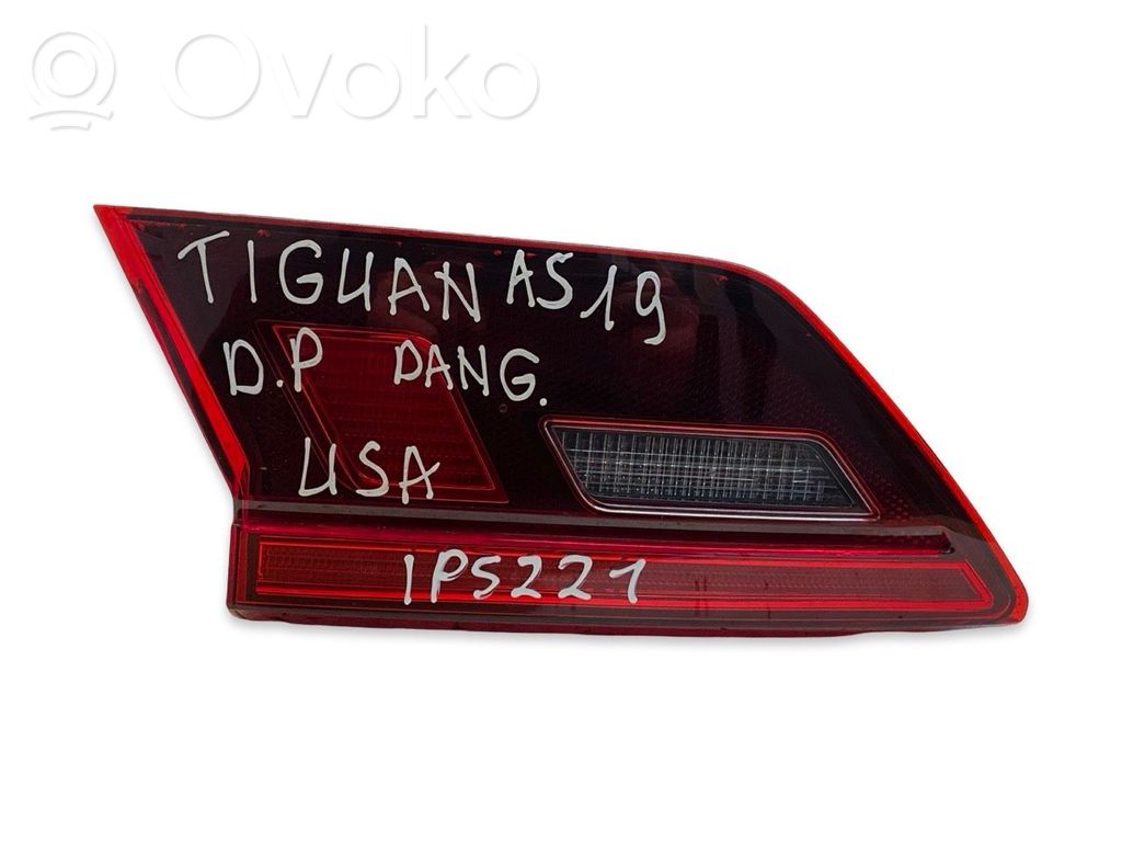 Volkswagen Tiguan Allspace Takaluukun takavalot 