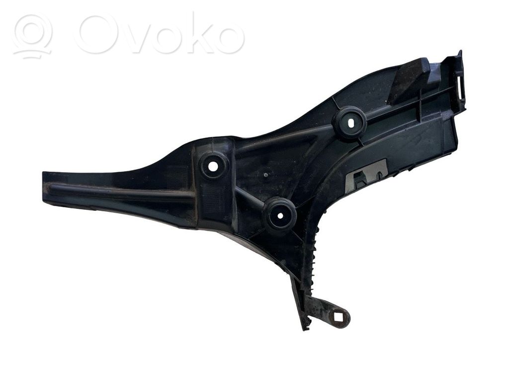 Audi A3 S3 8V Soporte de montaje del parachoques trasero 
