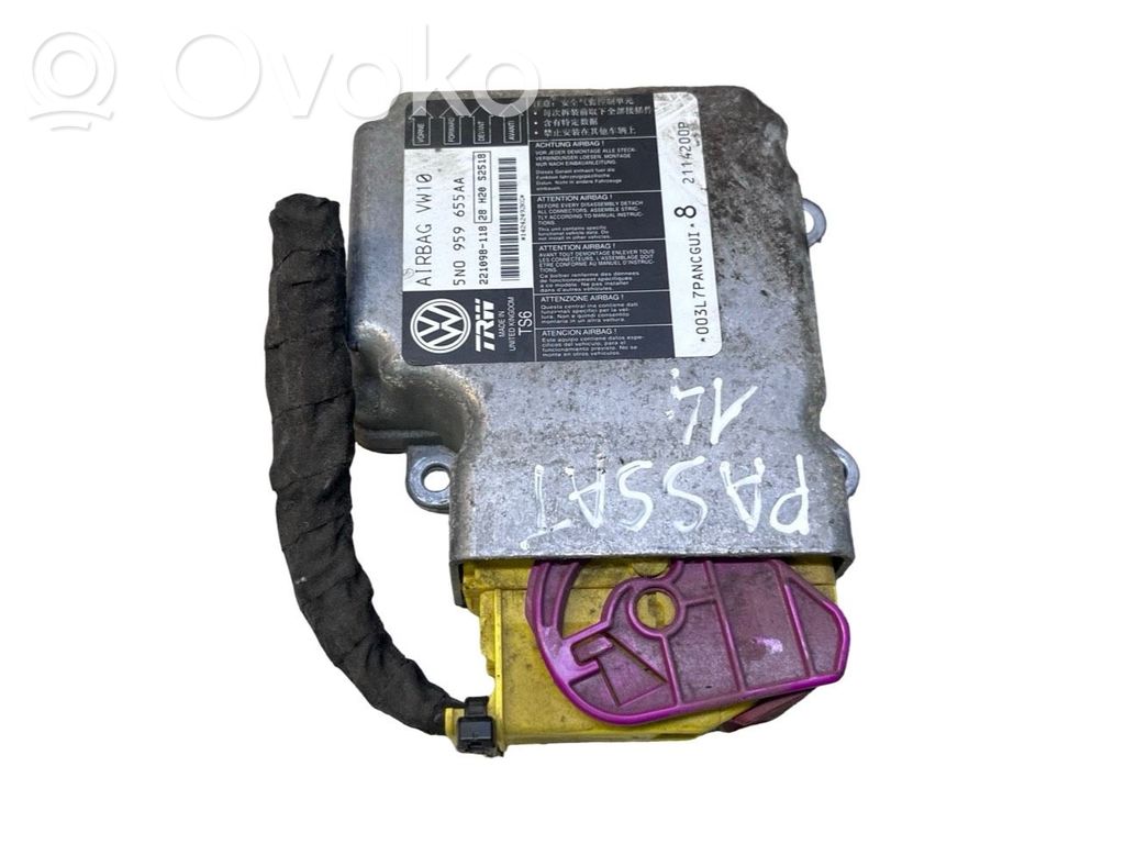 Volkswagen PASSAT B7 Sterownik / Moduł Airbag 