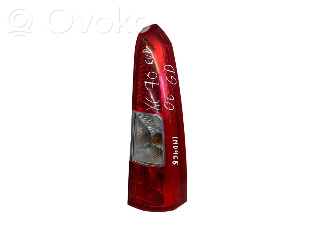 Volvo XC70 Rear/tail lights 
