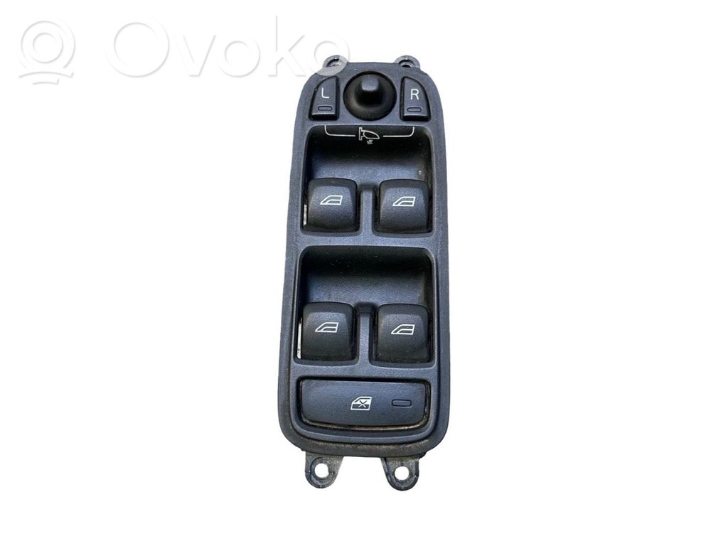 Electric window control switch   31343102,SWEA01,13W192