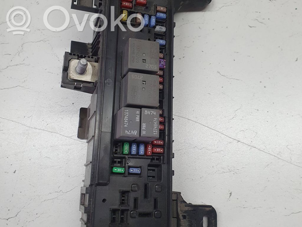 Tesla Model S Fuse module 