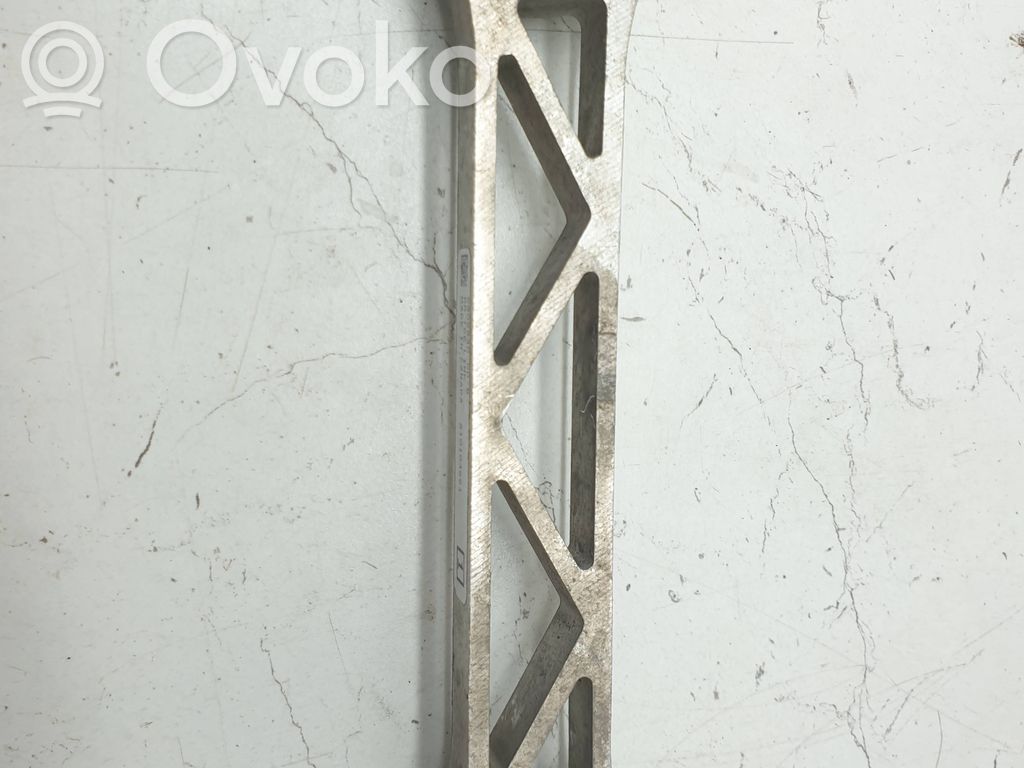 Tesla Model S Kita galinės važiuoklės detalė 
