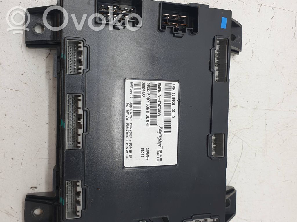 Tesla Model S Citu veidu vadības bloki / moduļi 