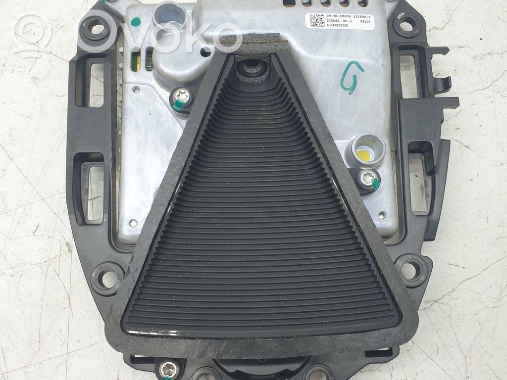 Tesla Model S Windshield/windscreen camera 