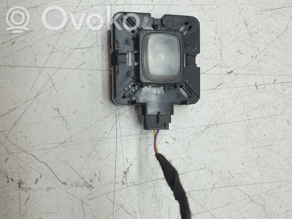 Chrysler Pacifica Front seat light 