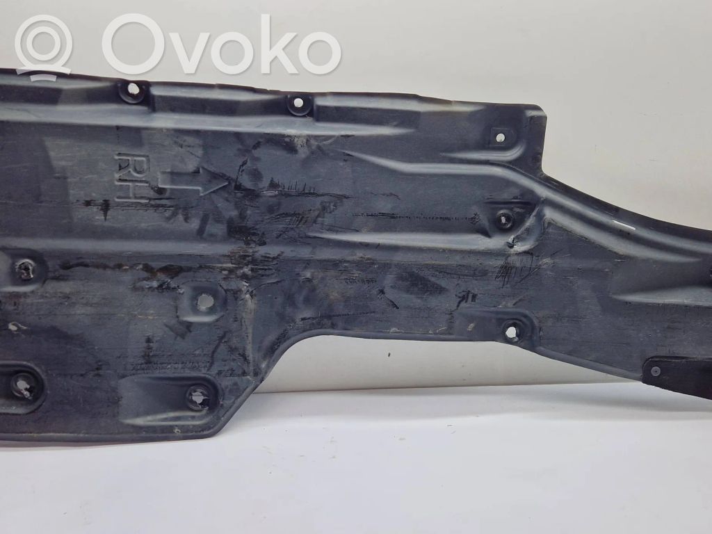 Chrysler Pacifica Side bottom protection 