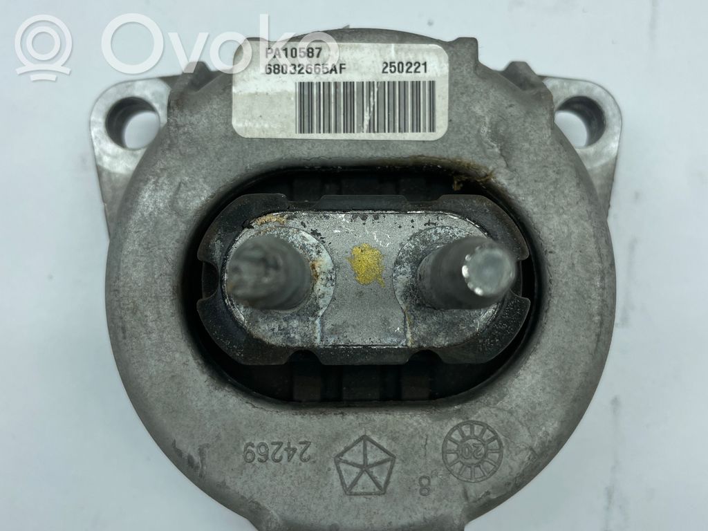Dodge Durango Gearbox mount 