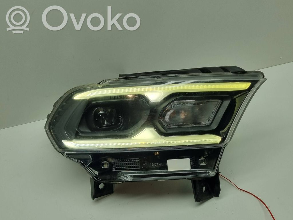 Dodge Durango III Headlight/headlamp 