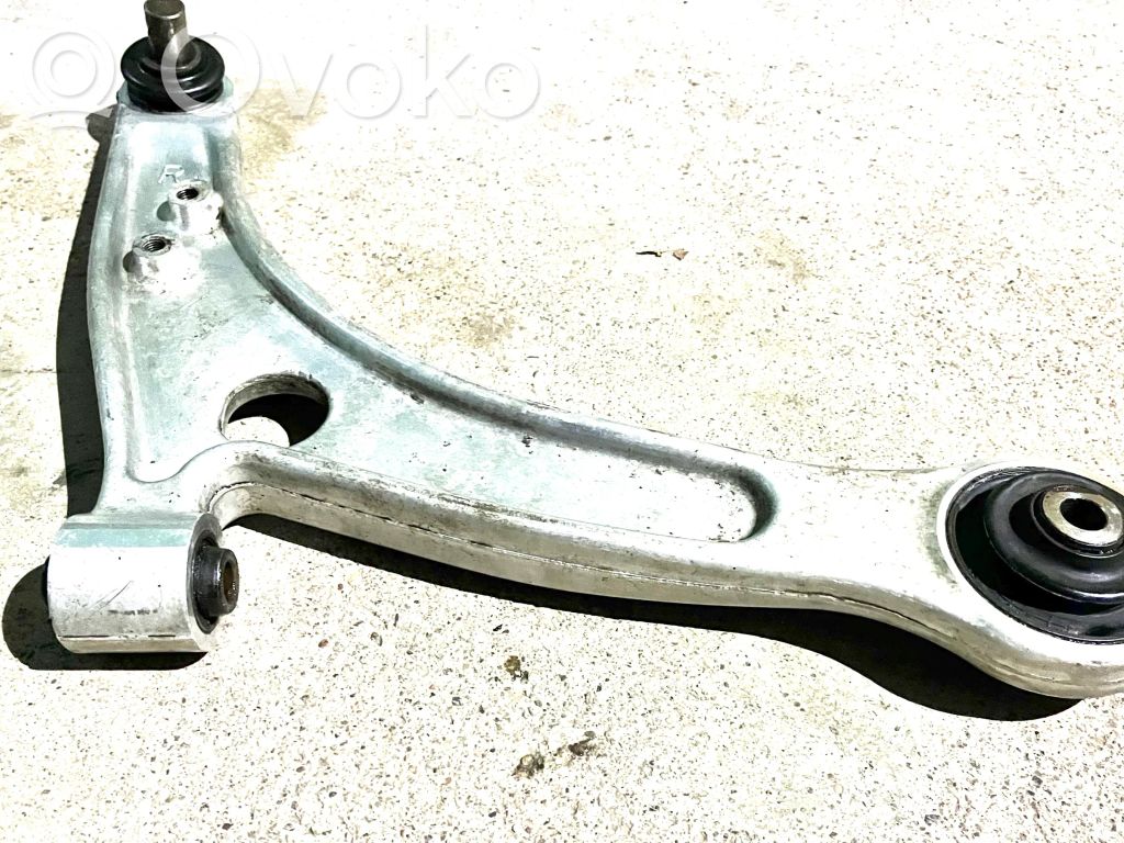 Front lower control arm/wishbone   MR554814