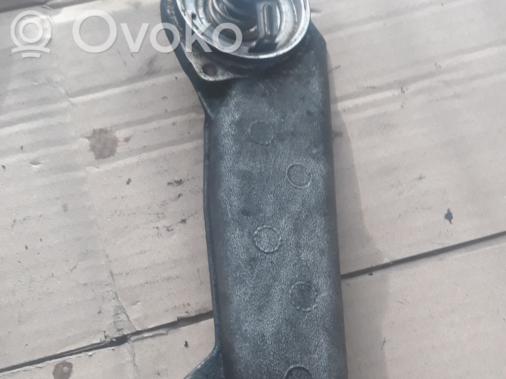 Audi A6 S6 C5 4B Termostats / termostata korpuss 