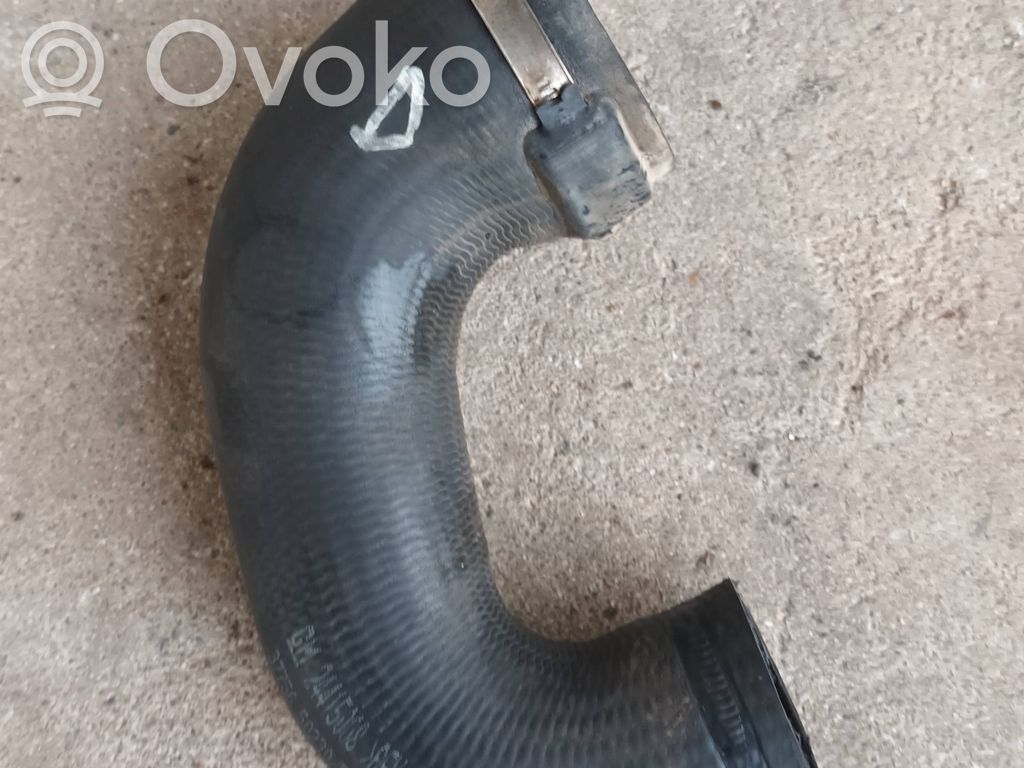 Opel Vectra C Välijäähdyttimen letku 