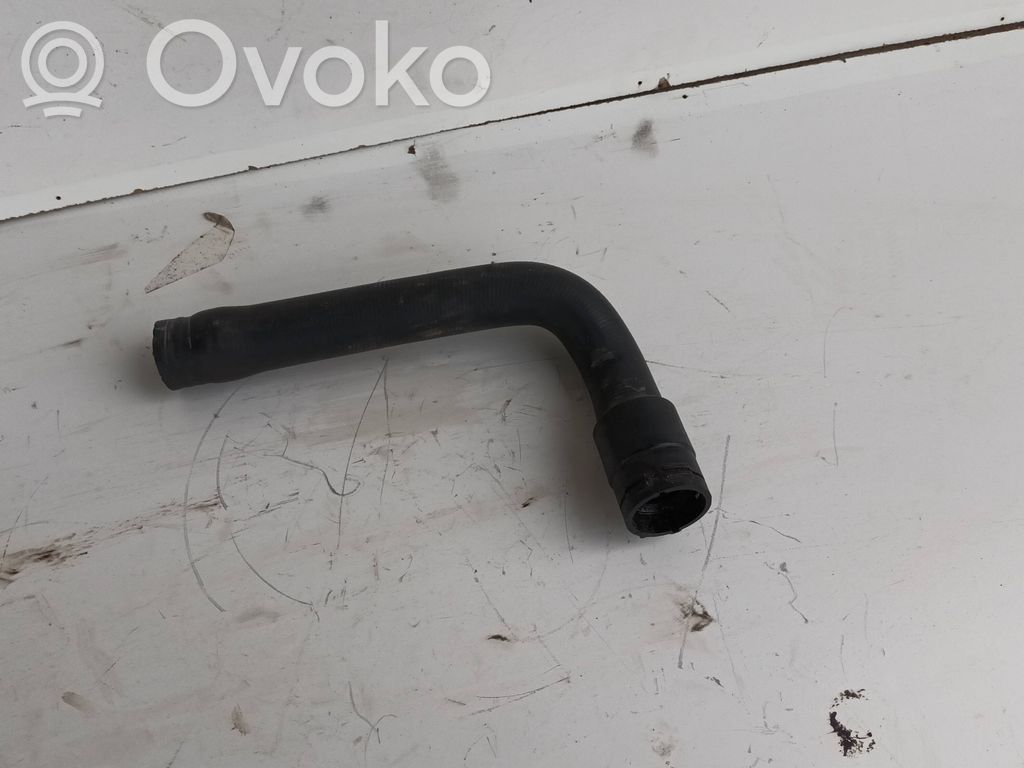 Volkswagen PASSAT B5 Engine coolant pipe/hose 