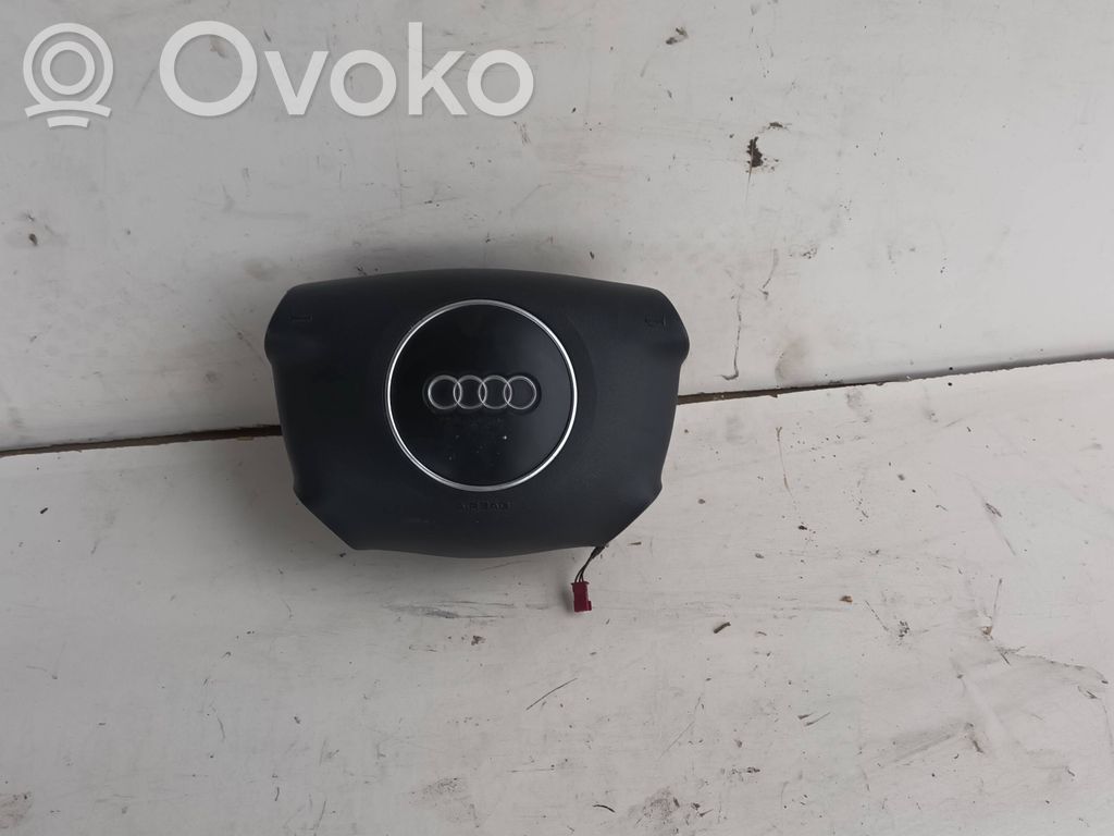 Audi A6 S6 C5 4B Ohjauspyörän turvatyyny 