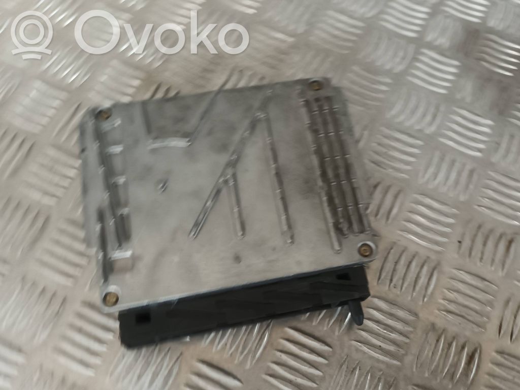 Volvo S60 Variklio valdymo blokas 