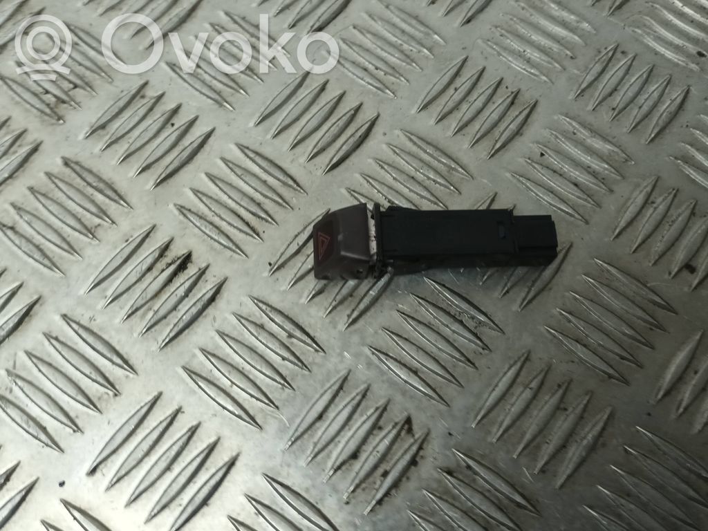 Volvo V50 Botón interruptor de luz de peligro 