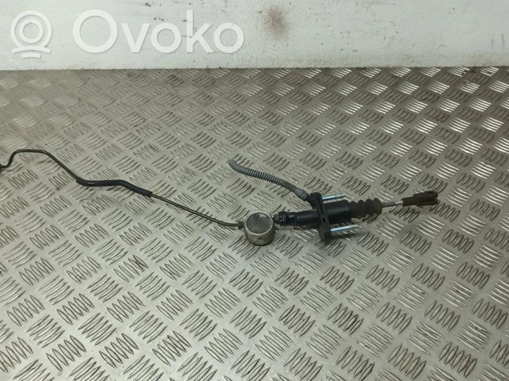 Opel Zafira A Kytkimen pääsylinteri 