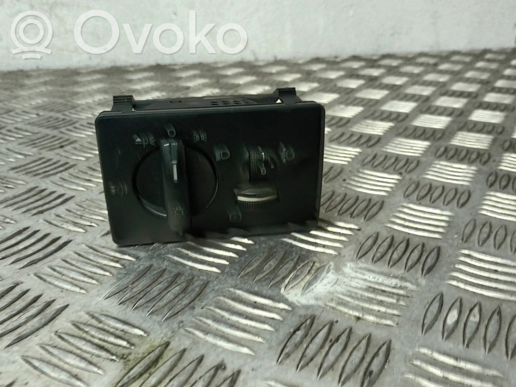 Ford Focus C-MAX Light switch 