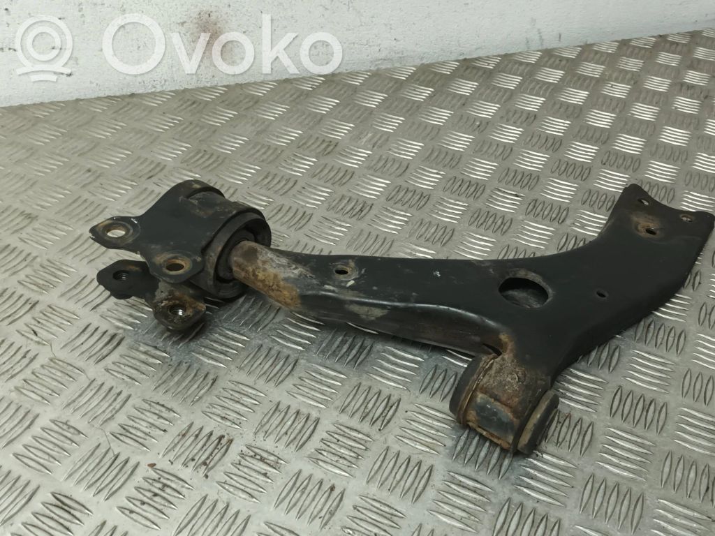 Ford Focus C-MAX Front lower control arm/wishbone 
