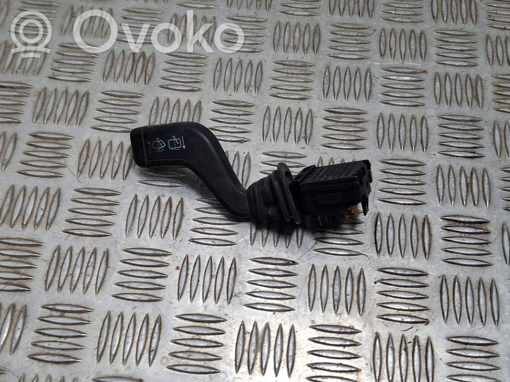 Opel Zafira A Wiper control stalk 