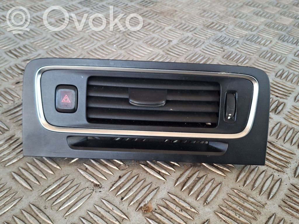 Volvo S60 Dash center air vent grill 