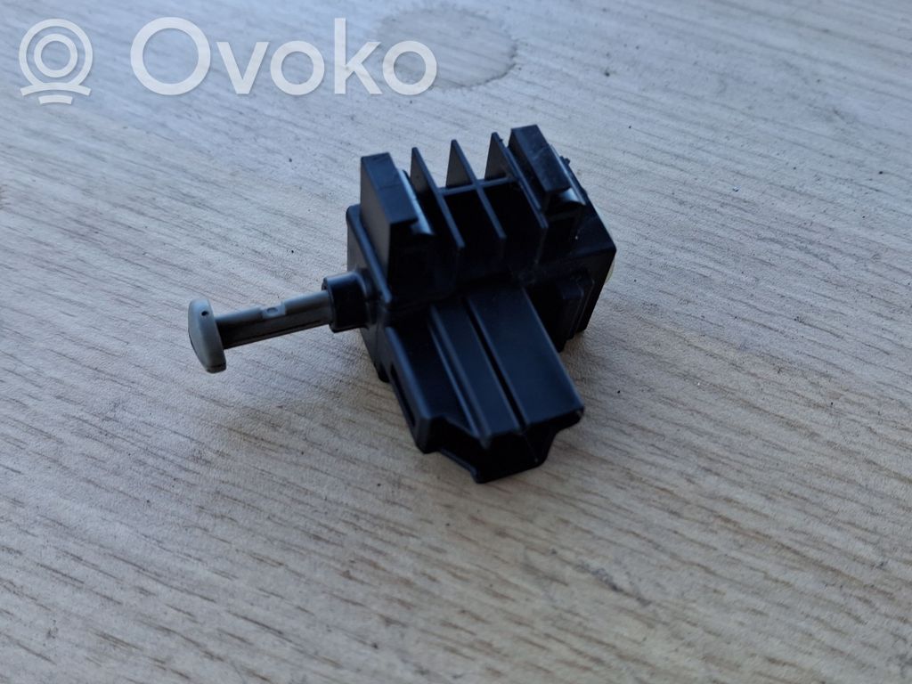 Volvo S60 Brake pedal sensor switch 