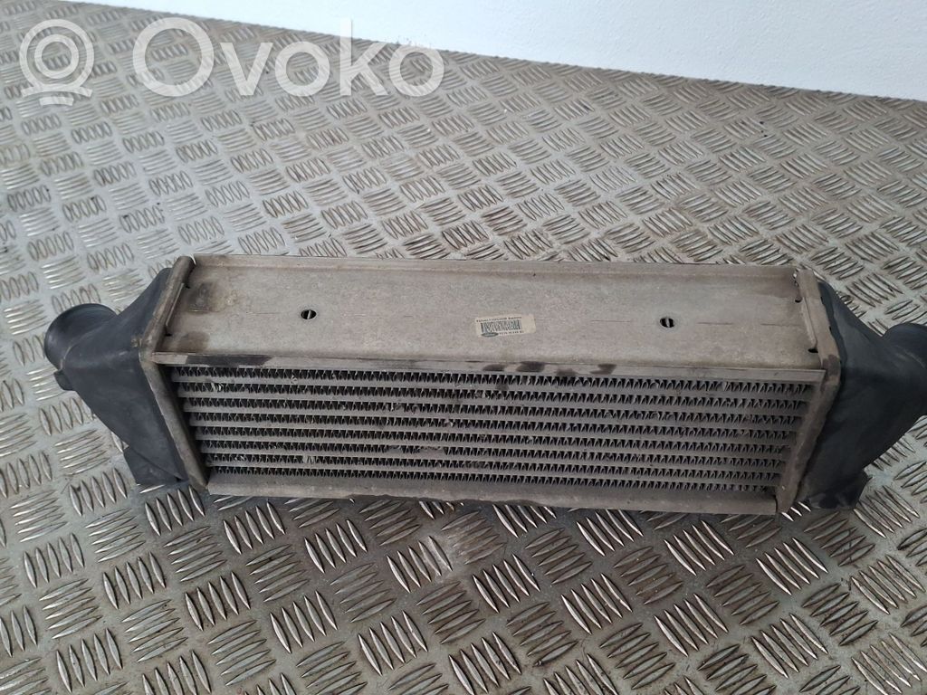Ford Transit Interkūlerio radiatorius 