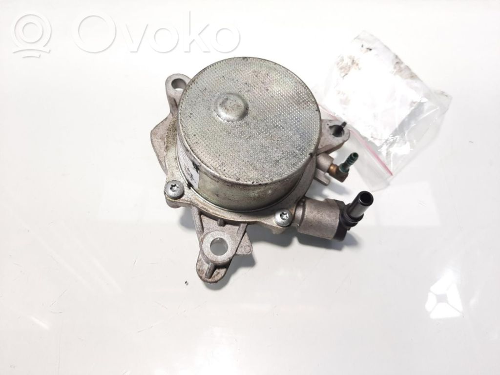 Fiat 500L Pompă vacuum 